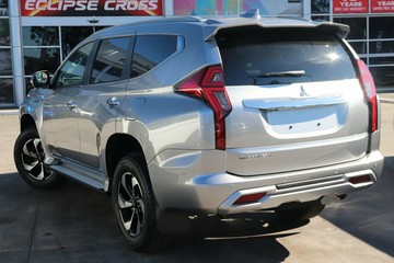 https://vehicle-cdn.autoleague.cloud/14470_118976_3.jpg