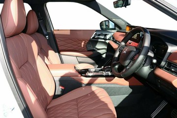 https://vehicle-cdn.autoleague.cloud/14470_118986_5.jpg