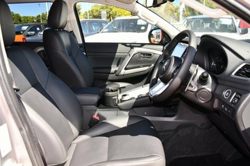 https://vehicle-cdn.autoleague.cloud/14470_119094_8.jpg