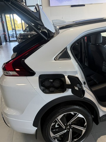 https://vehicle-cdn.autoleague.cloud/14470_119442_14.jpg