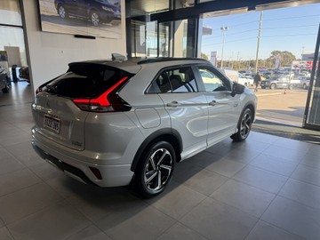 https://vehicle-cdn.autoleague.cloud/14470_119442_4.jpg
