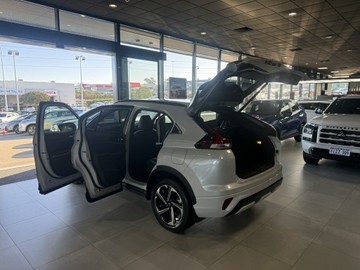 https://vehicle-cdn.autoleague.cloud/14470_119442_6.jpg