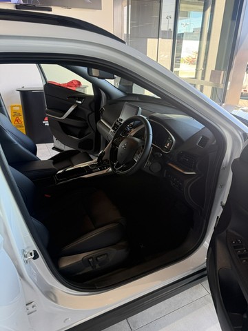 https://vehicle-cdn.autoleague.cloud/14470_119442_9.jpg