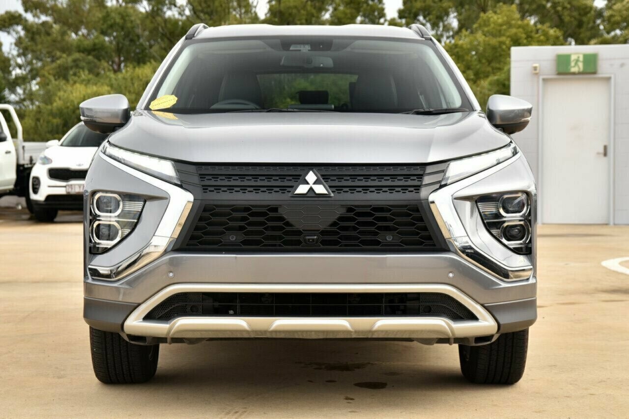 Mitsubishi Eclipse Cross image 4