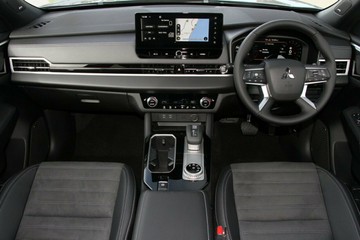 https://vehicle-cdn.autoleague.cloud/14470_119461_5.jpg