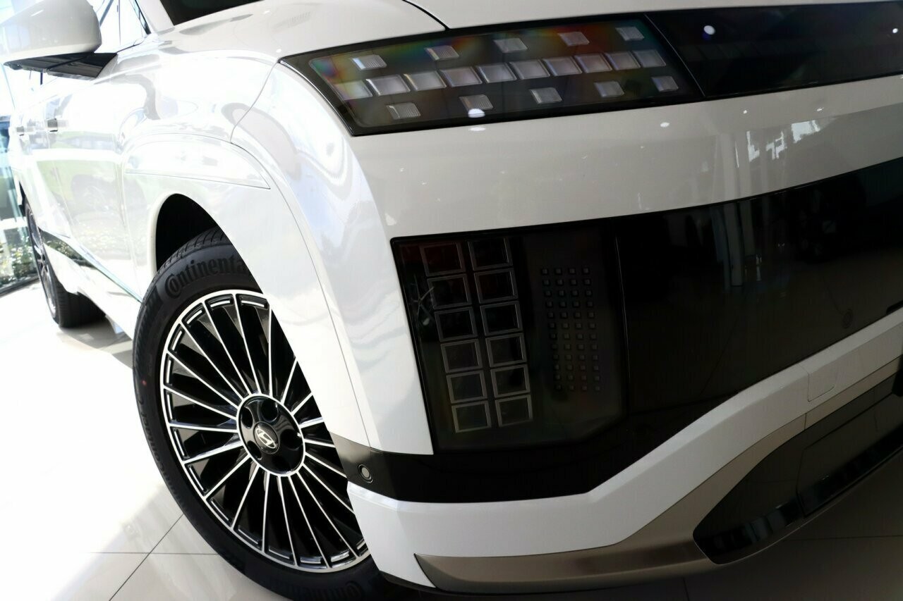 Hyundai Ioniq 9 image 2