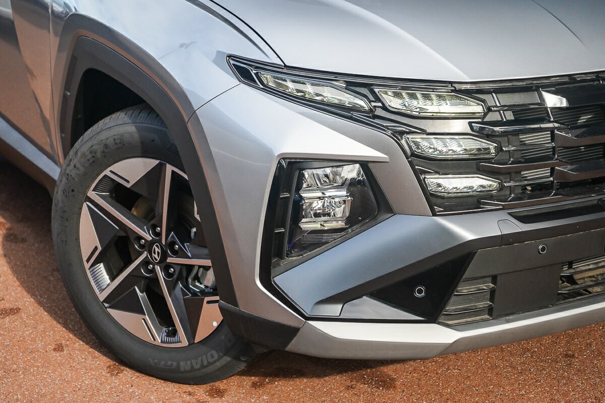 Hyundai Tucson image 2