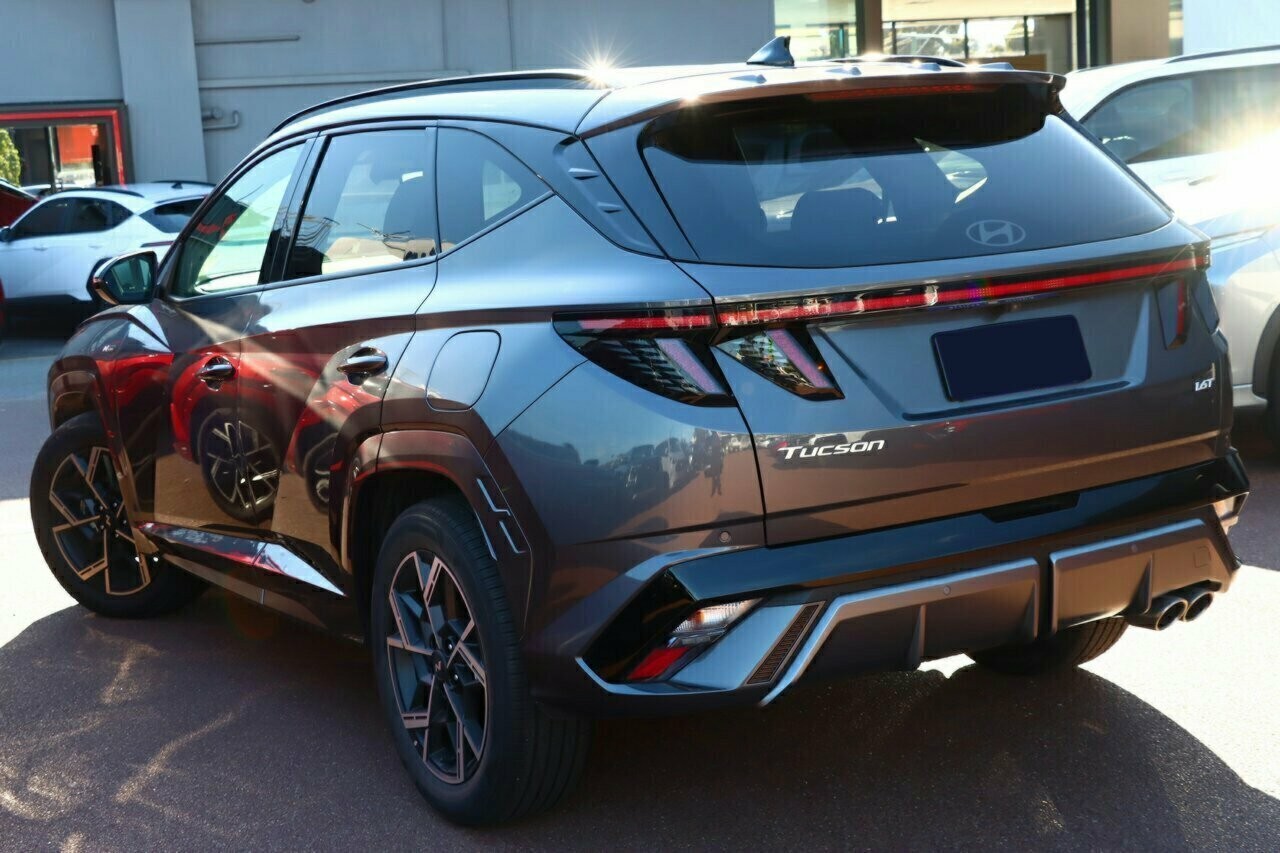Hyundai Tucson image 3