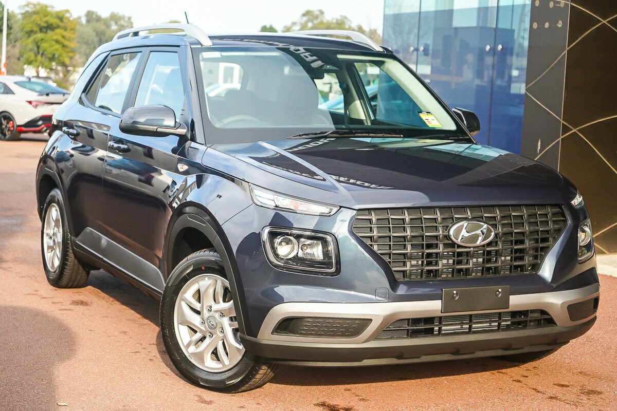 Hyundai Venue image 1