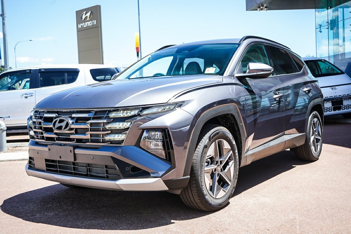Hyundai Tucson image 3