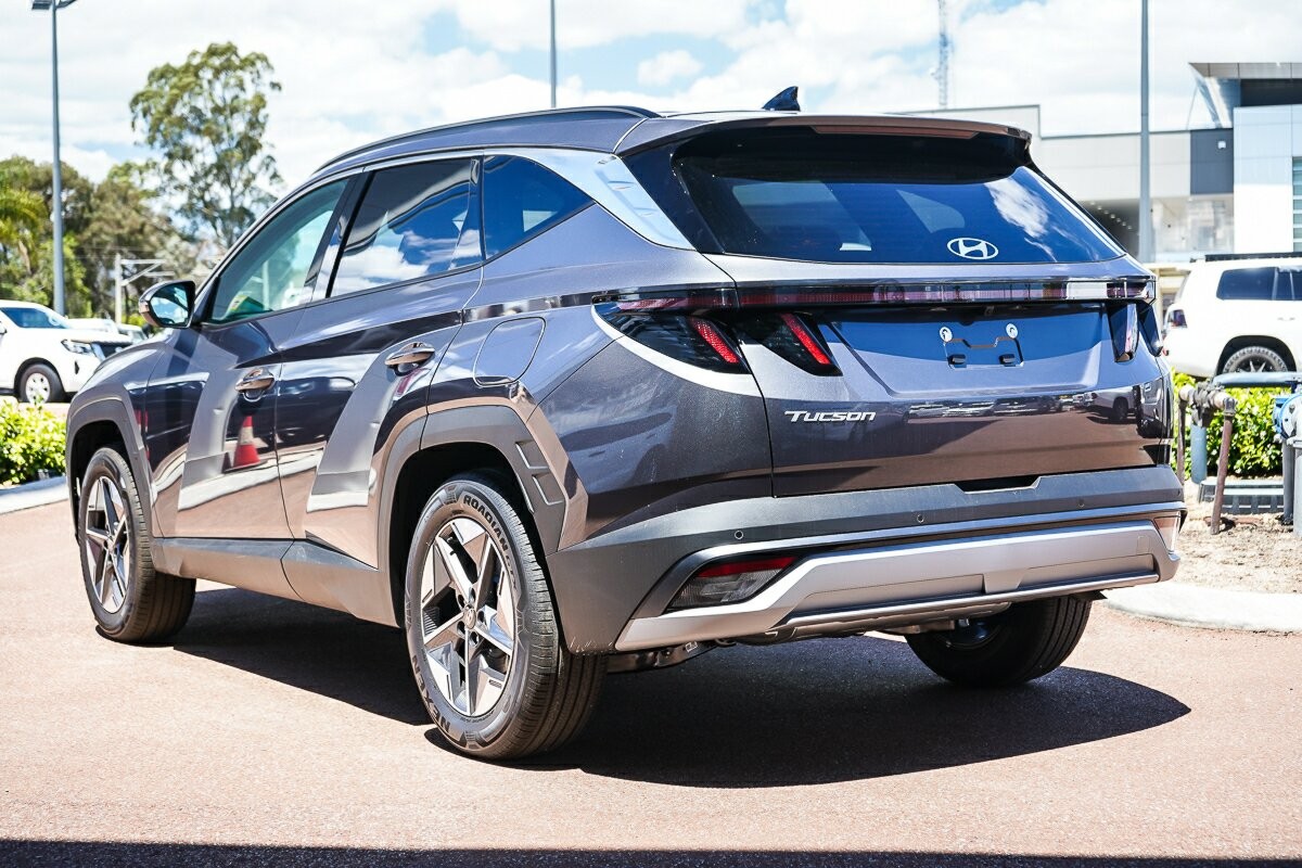 Hyundai Tucson image 4
