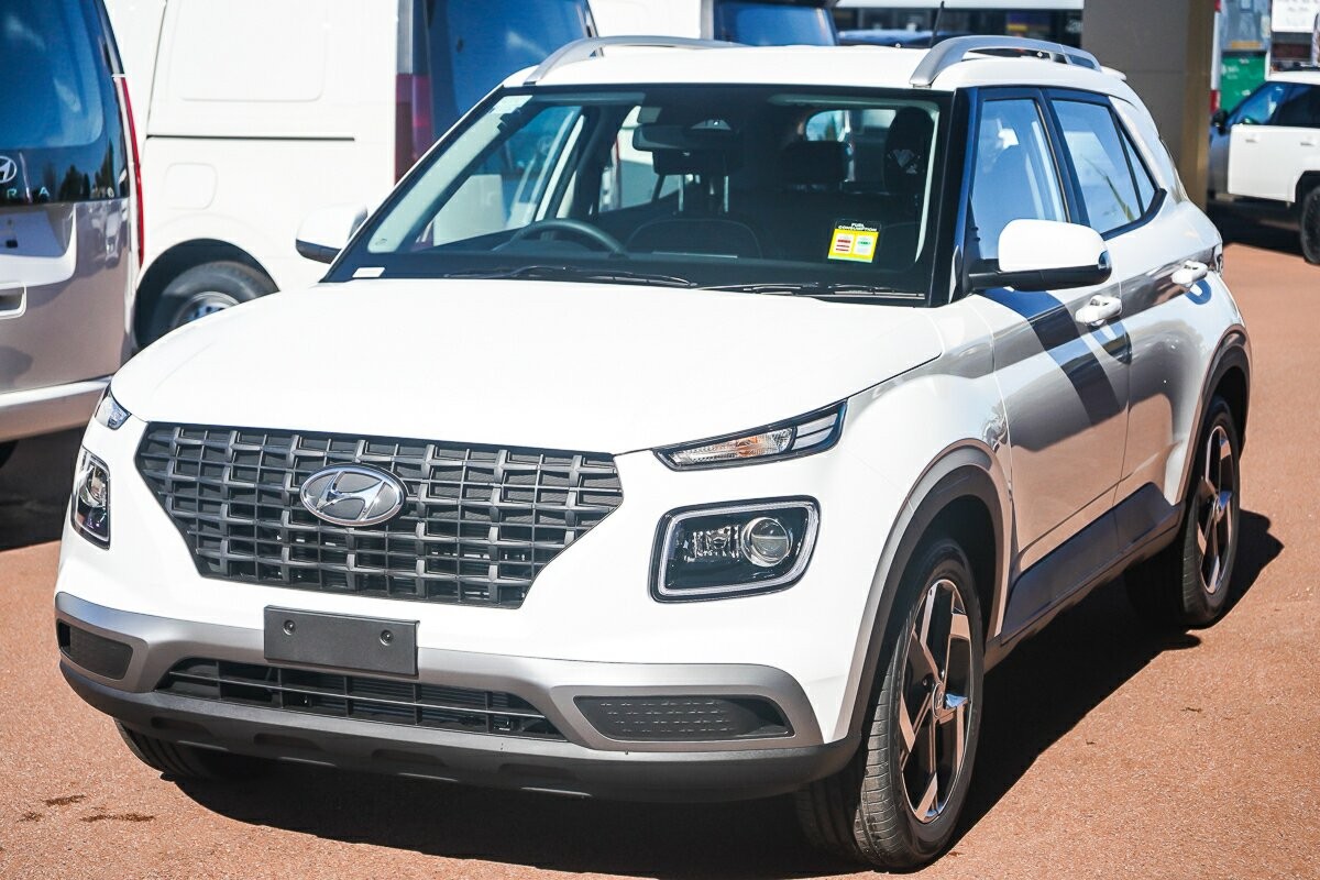Hyundai Venue image 4