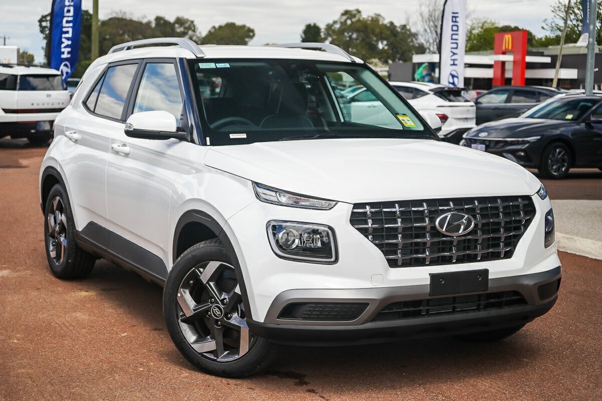 Hyundai Venue image 1