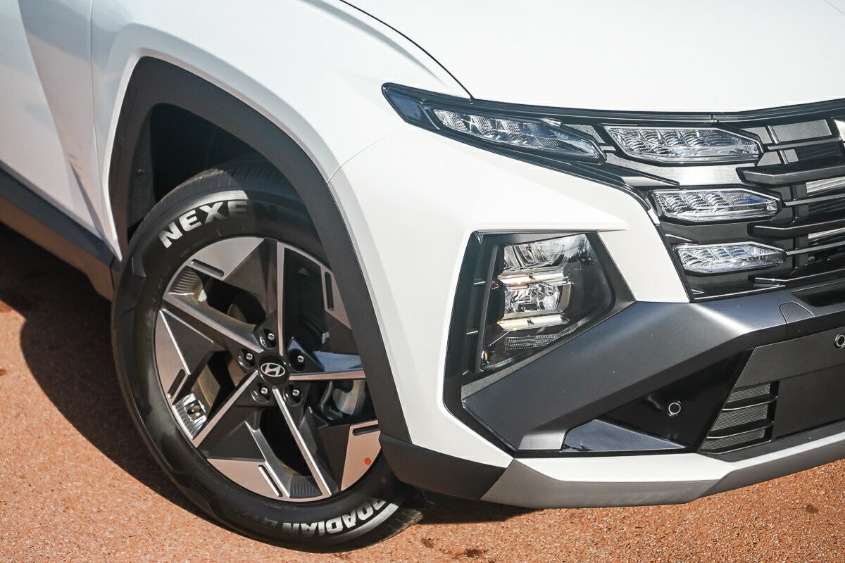 Hyundai Tucson image 2