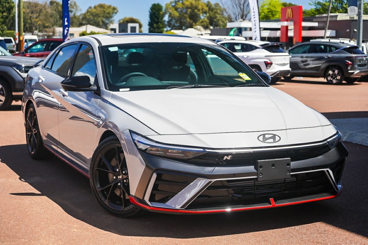 Hyundai Ib image 1