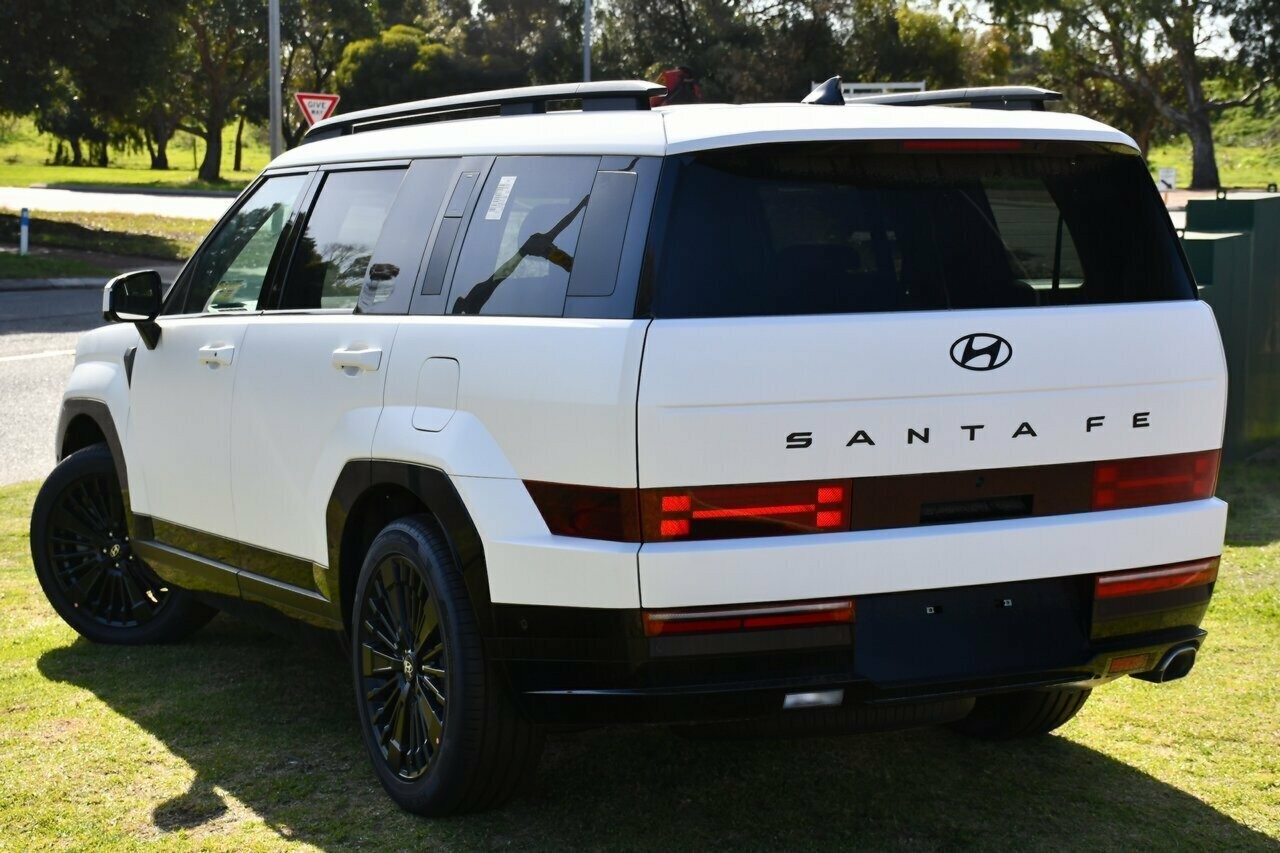 Hyundai Santa Fe image 3