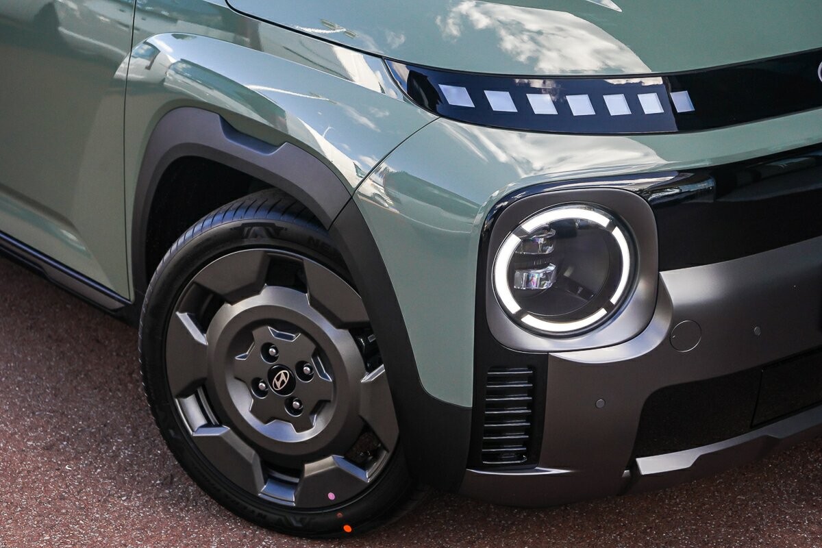 Hyundai Inster image 2