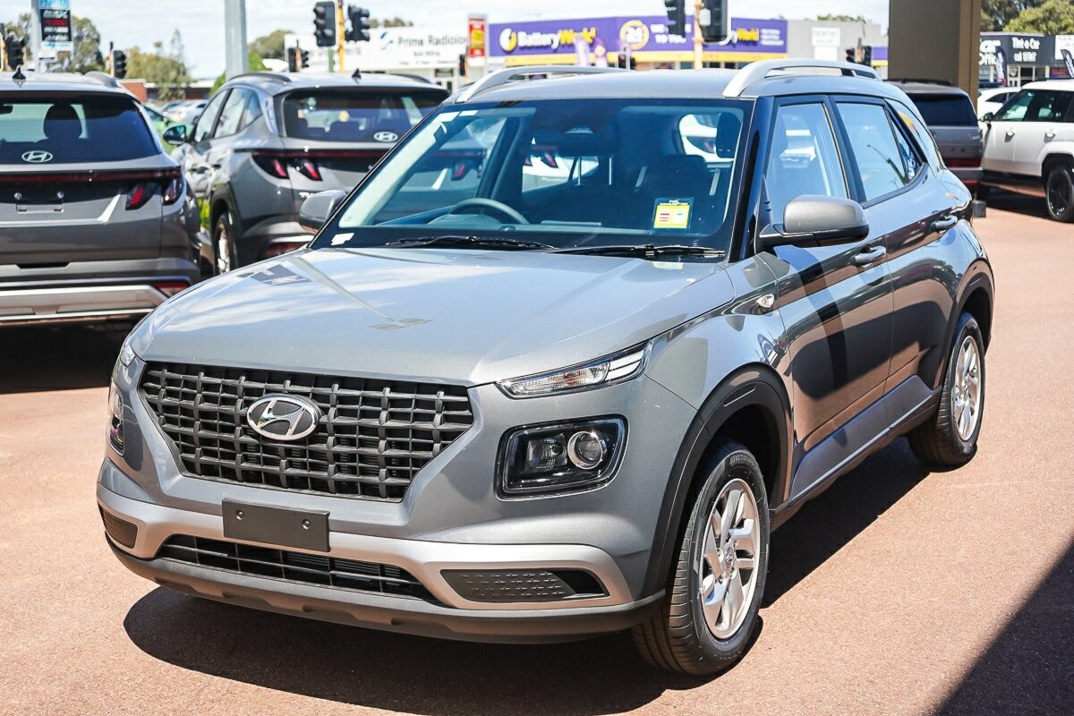 Hyundai Venue image 4