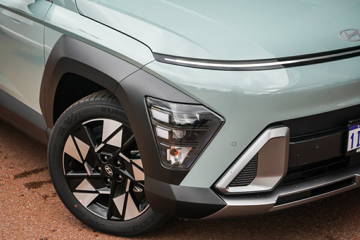 Hyundai 1y image 2