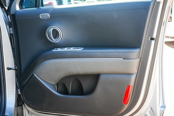 https://vehicle-cdn.autoleague.cloud/15443_620256591_13.jpg