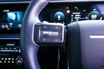 https://vehicle-cdn.autoleague.cloud/15443_620256591_17.jpg