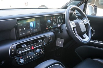 https://vehicle-cdn.autoleague.cloud/15443_620256591_24.jpg