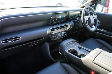 https://vehicle-cdn.autoleague.cloud/15443_620256983_21.jpg