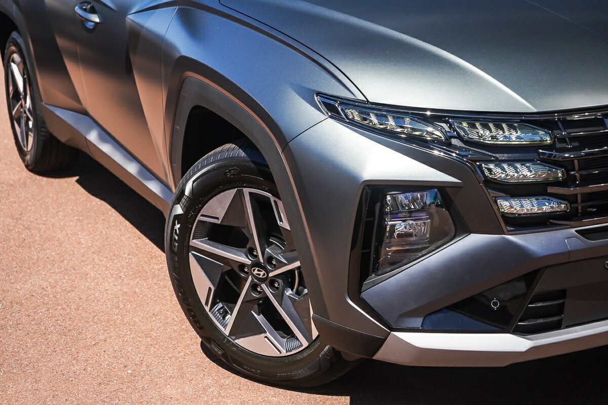 Hyundai Tucson image 2