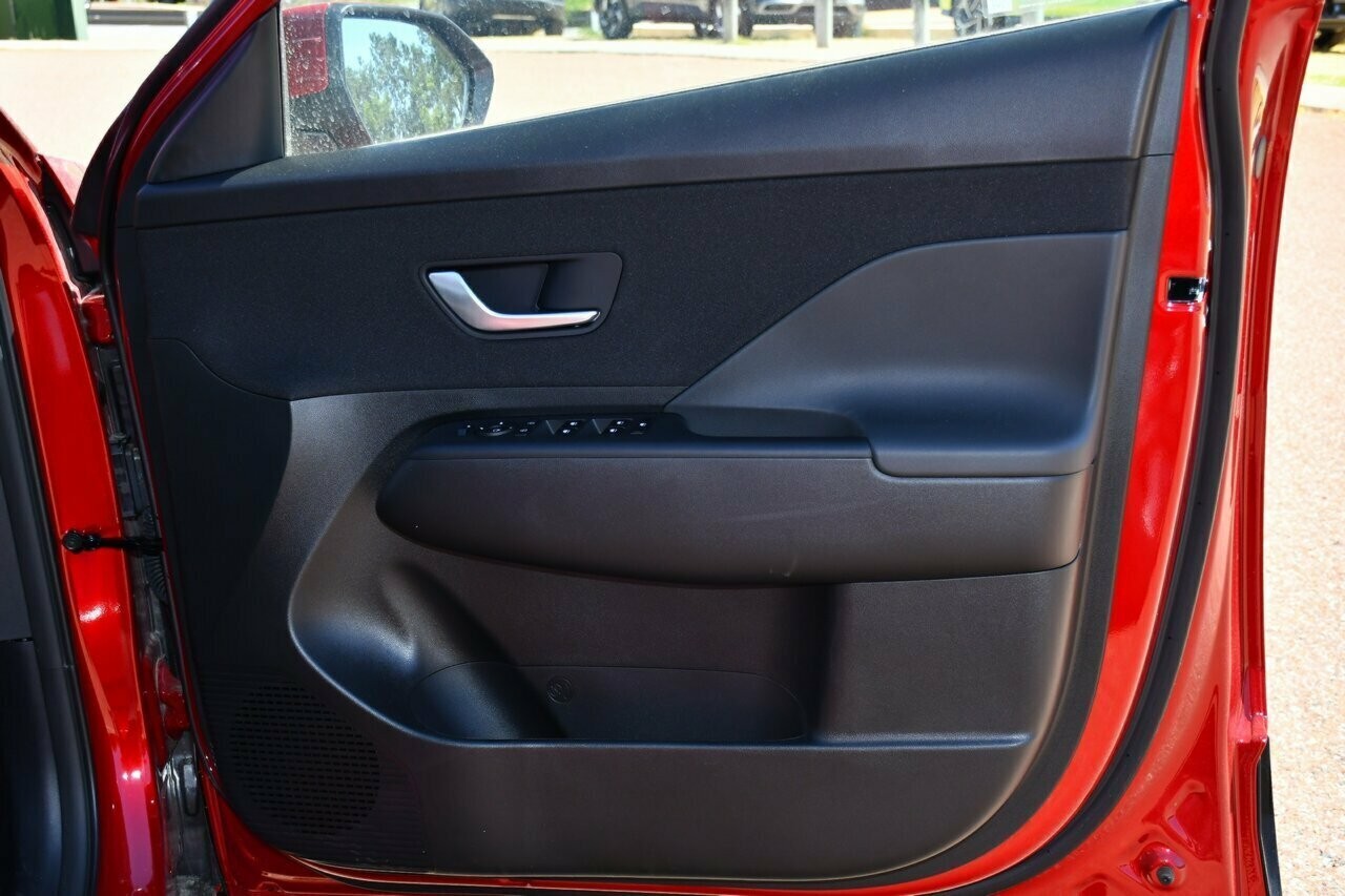 Hyundai Kona image 4