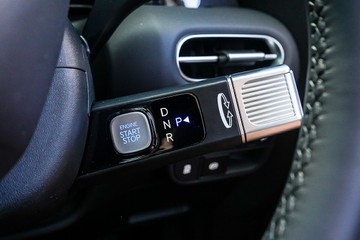 https://vehicle-cdn.autoleague.cloud/15443_620257818_19.jpg
