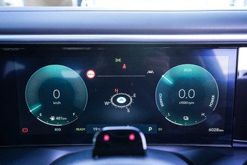 https://vehicle-cdn.autoleague.cloud/15443_620259137_16.jpg