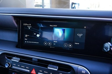 https://vehicle-cdn.autoleague.cloud/15443_620259137_20.jpg
