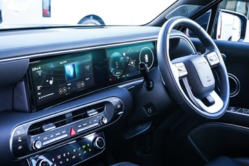 https://vehicle-cdn.autoleague.cloud/15443_620259137_23.jpg