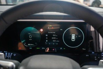 https://vehicle-cdn.autoleague.cloud/15443_620260276_16.jpg