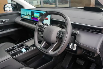 https://vehicle-cdn.autoleague.cloud/15443_620260405_14.jpg