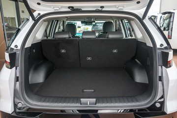 https://vehicle-cdn.autoleague.cloud/15443_620260405_19.jpg