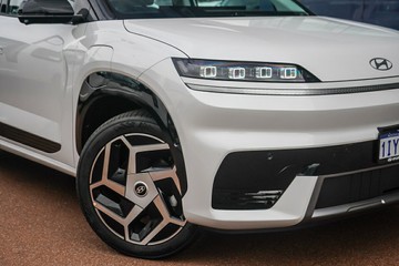 https://vehicle-cdn.autoleague.cloud/15443_620260405_2.jpg