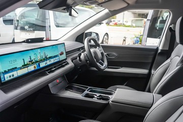 https://vehicle-cdn.autoleague.cloud/15443_620260405_22.jpg