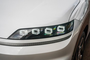https://vehicle-cdn.autoleague.cloud/15443_620260405_5.jpg