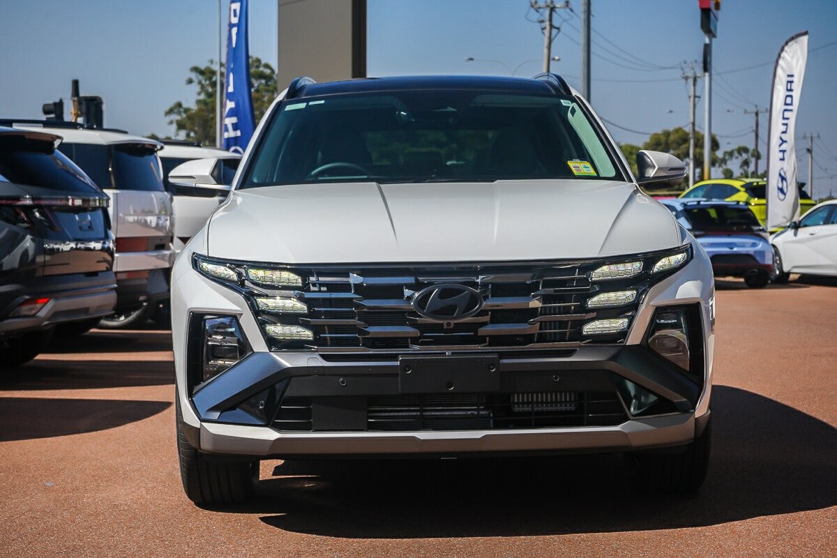 Hyundai Tucson image 2