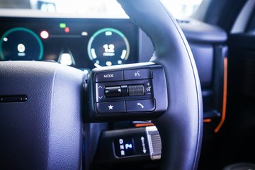 https://vehicle-cdn.autoleague.cloud/15443_620260738_19.jpg