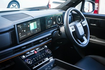 https://vehicle-cdn.autoleague.cloud/15443_620260738_23.jpg