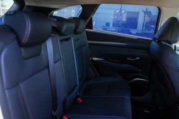 https://vehicle-cdn.autoleague.cloud/15443_620260822_9.jpg