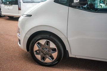 https://vehicle-cdn.autoleague.cloud/15443_620261152_7.jpg