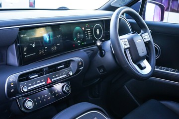 https://vehicle-cdn.autoleague.cloud/15443_620261199_22.jpg