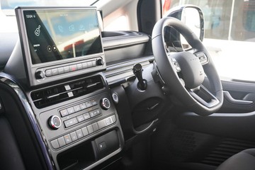 https://vehicle-cdn.autoleague.cloud/15443_620261212_22.jpg