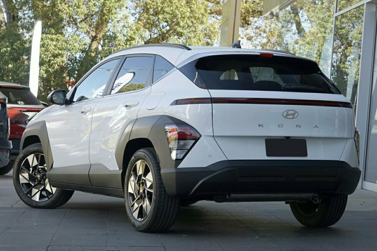Hyundai Kona image 3