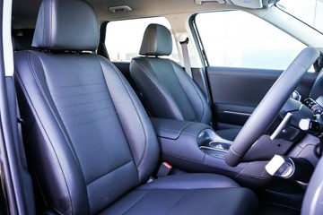 https://vehicle-cdn.autoleague.cloud/15443_620261979_14.jpg