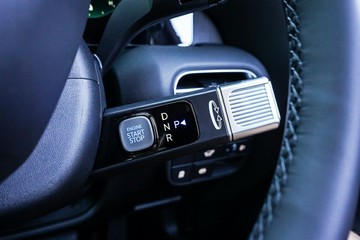 https://vehicle-cdn.autoleague.cloud/15443_620261979_18.jpg