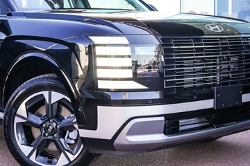 https://vehicle-cdn.autoleague.cloud/15443_620261979_2.jpg